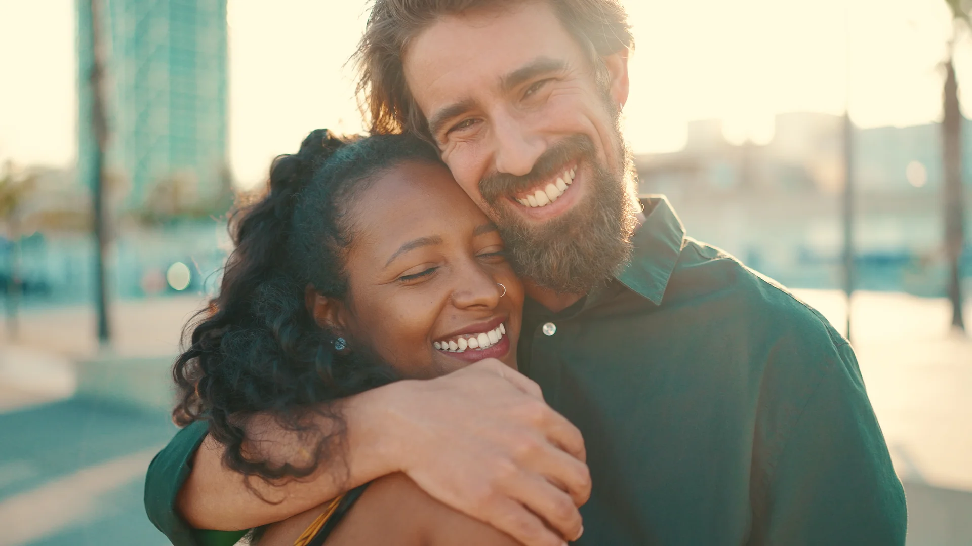 Gluckliches Paar - Erfolgreiche Paartherapie